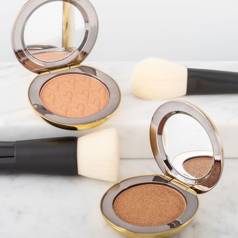 Westman Atelier Powder Brush
