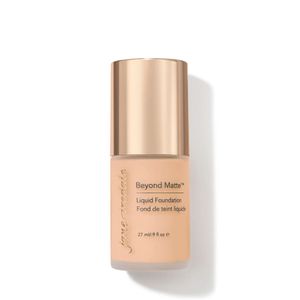 Hovedbilde Beyond Matte Liquid Foundation